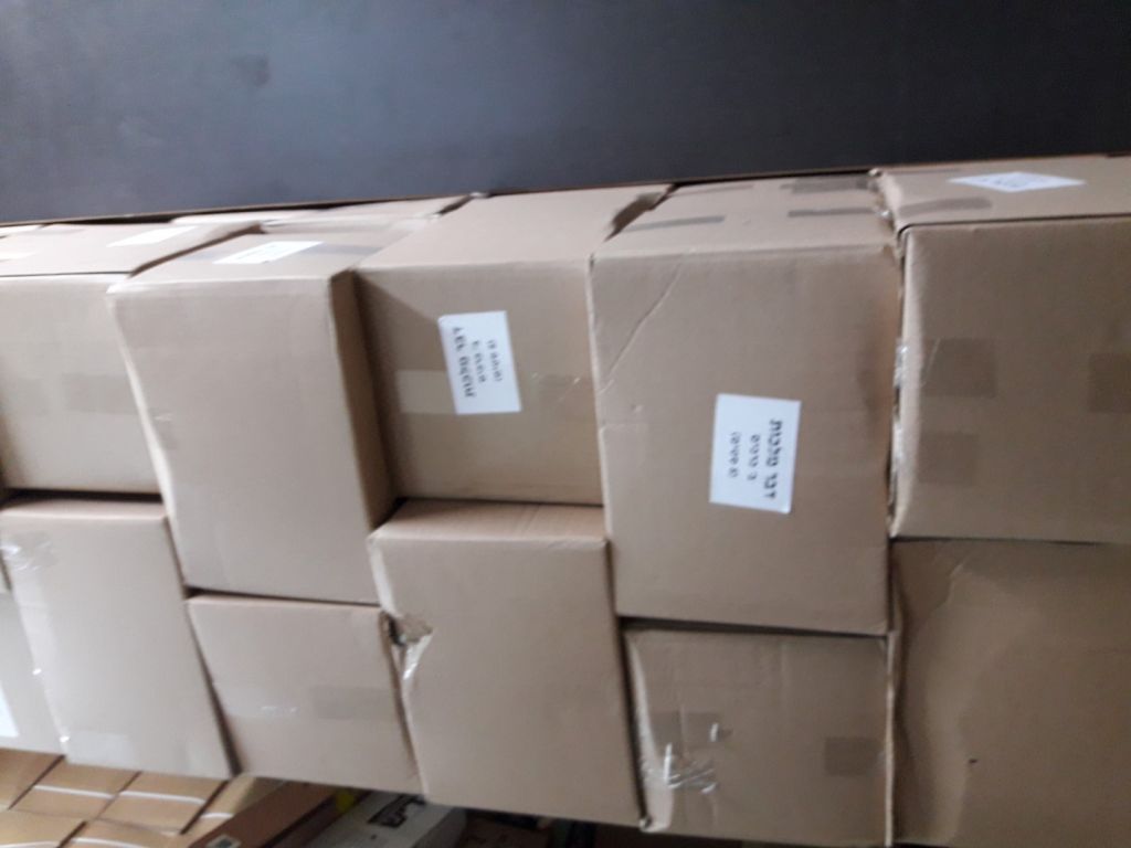 4 (Large)